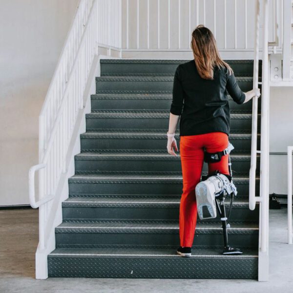 ⁦Iwalk 3.0 קביים ידיים חופשיות⁩ – תמונה ⁦3⁩